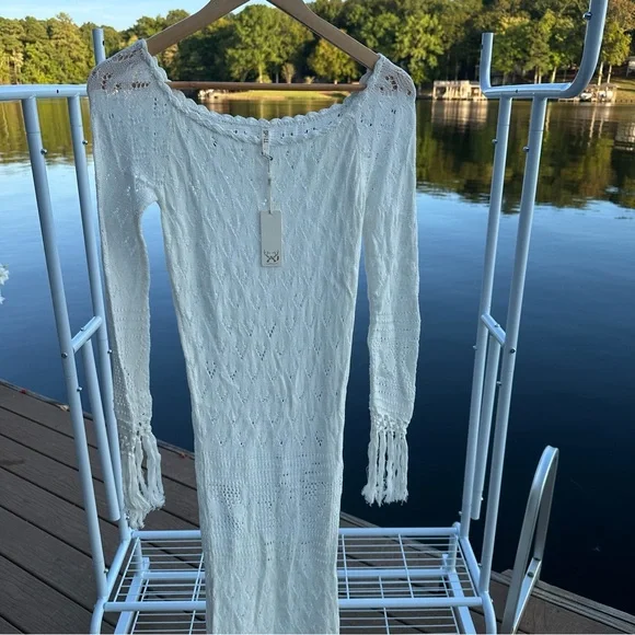 Spell and the Gypsy Collective • Lella off shoulder maxi • M/L - Picture 8 of 10